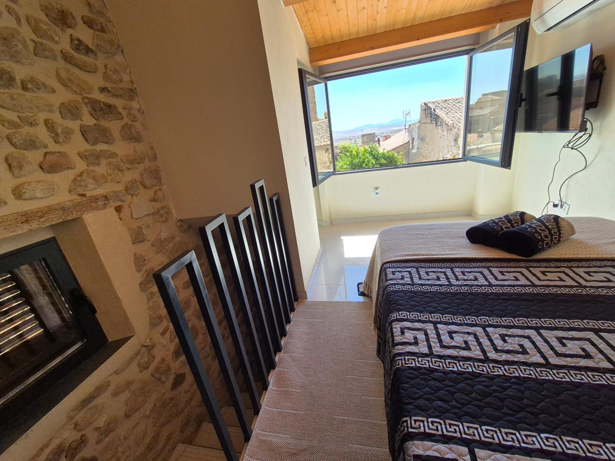 Grupo Garcia De Paredes Apartamentos Turisticos Trujillo Eksteriør bilde