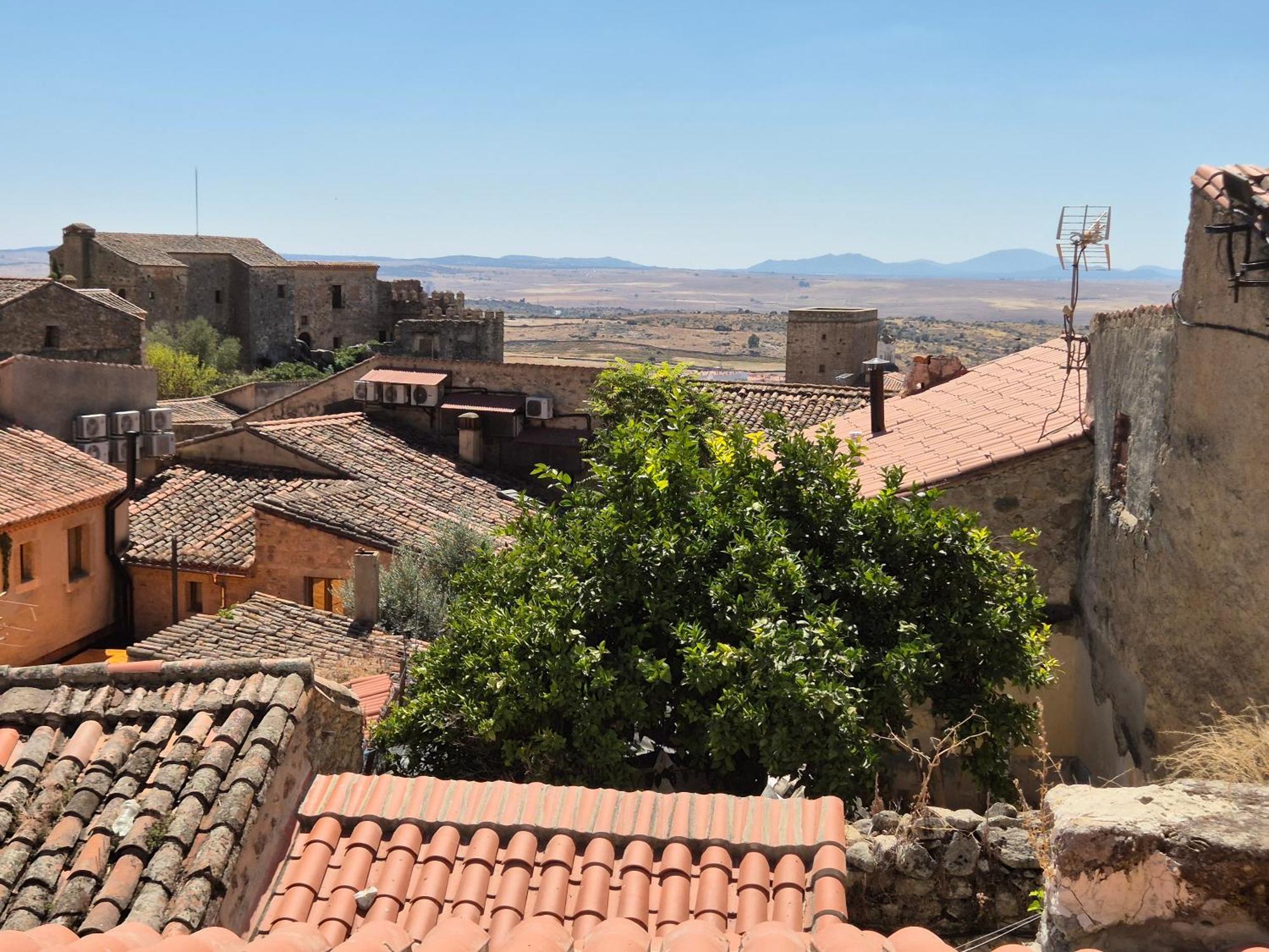 Grupo Garcia De Paredes Apartamentos Turisticos Trujillo Eksteriør bilde