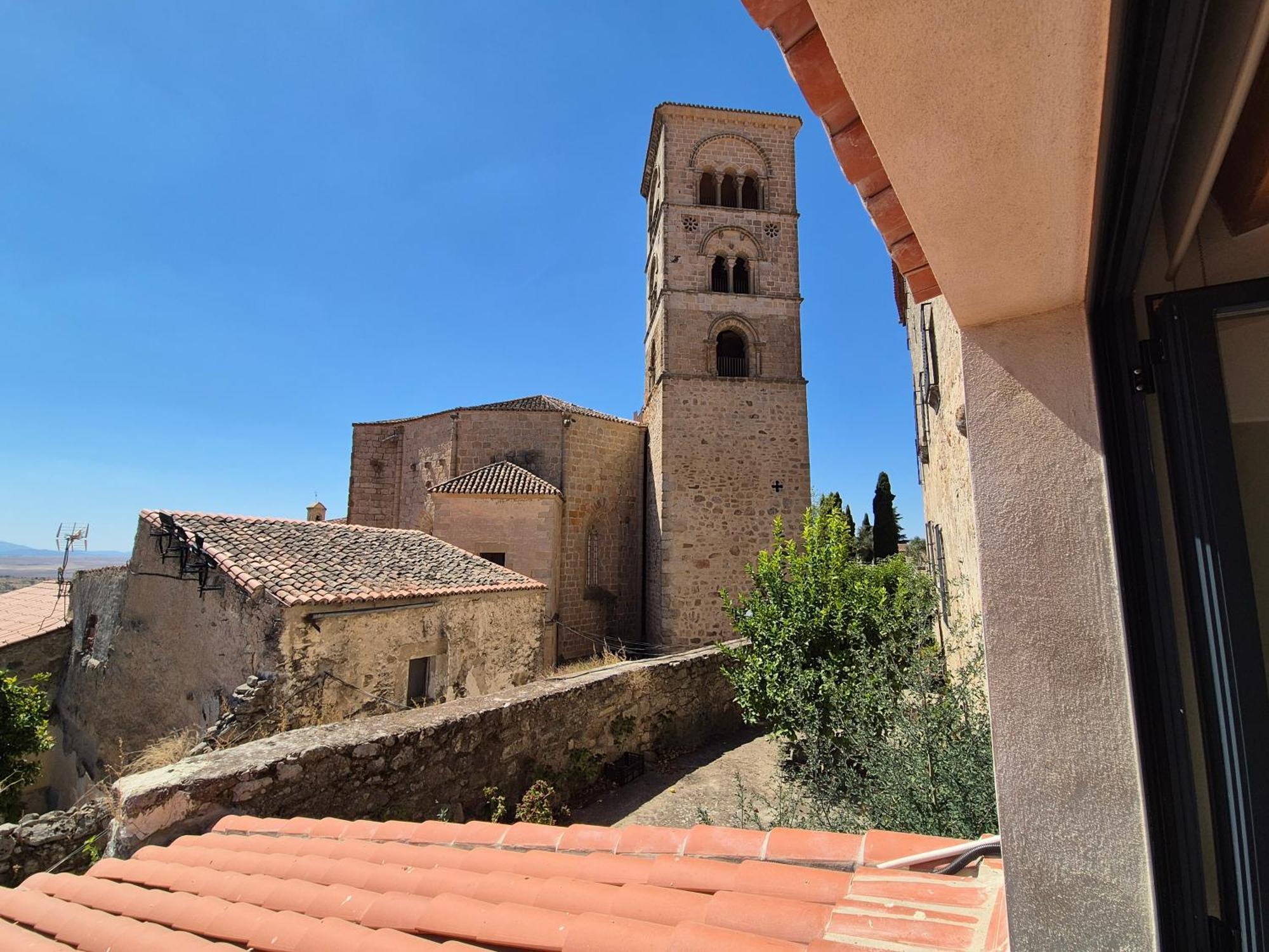 Grupo Garcia De Paredes Apartamentos Turisticos Trujillo Eksteriør bilde