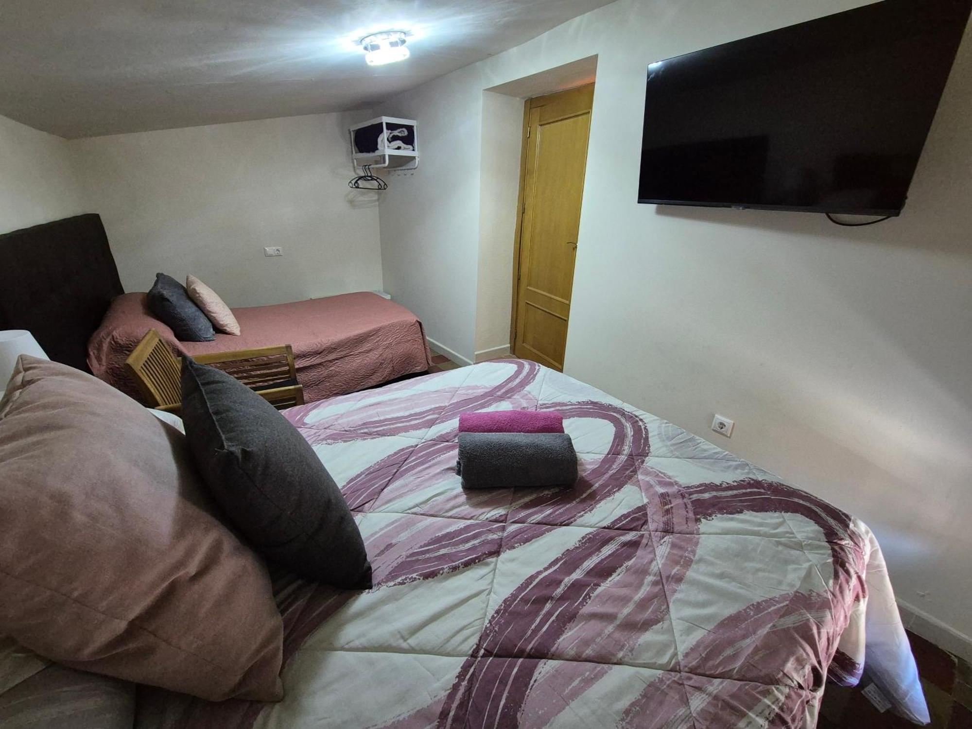 Grupo Garcia De Paredes Apartamentos Turisticos Trujillo Eksteriør bilde